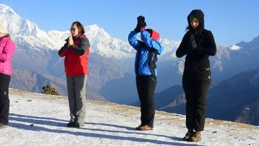 wellness-yoga-trekking