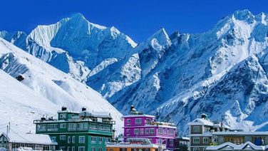 Trekking in Nepal image